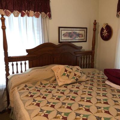 King size bed