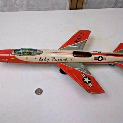 https://www.ebay.com/itm/124206101817	BU3093 USED VINTAGE 1960s TIN FRICTION LITHO TOY JET PRESSED METAL SKY ROCKET DO	 Auction 

