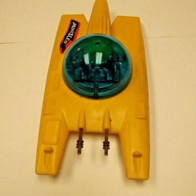 https://www.ebay.com/itm/124199016935	BU3085 USED VINTAGE 1960S TV VOYAGE TO THE BOTTOM OF THE SEA YELLOW TOY MINI SL	 Auction 
