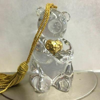 https://www.ebay.com/itm/114242662503	KB0191: Set of 4 Glass Bears Made In Germany 2.5"	 Auction 
