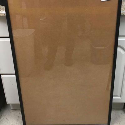 https://www.ebay.com/itm/114237623717	KB0173: Glass Poster Display Case 25" x 37"	 $25.00 
