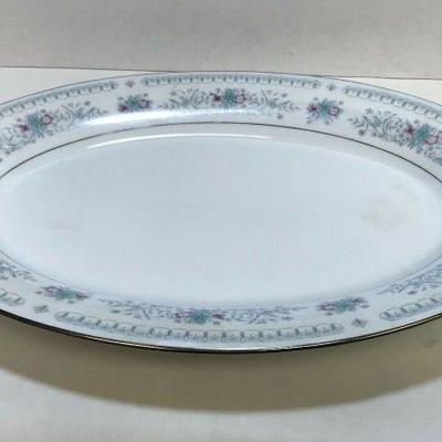 https://www.ebay.com/itm/124202680925	KC004: CROWN MING FINE CHINA JIAN SHIANG MADE IN CHINA SERVING PLATTER	 Auction 
