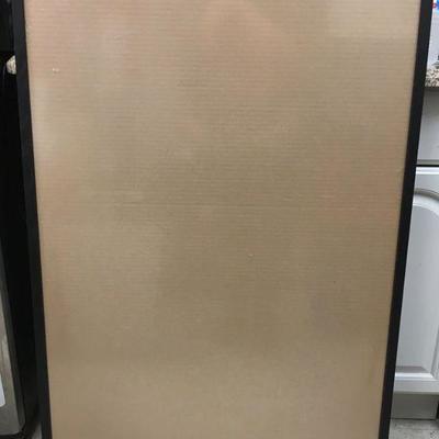 https://www.ebay.com/itm/114237628194	KB0174: Plexi Poster Display Case 28" x 40"	 $10.00 
