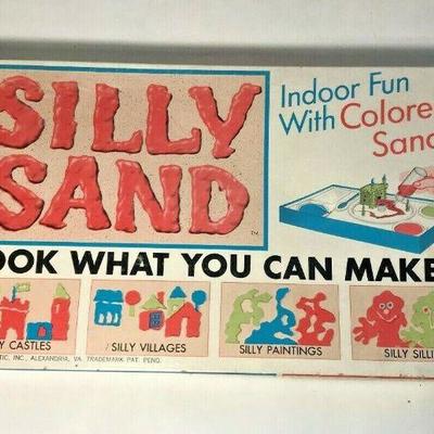https://www.ebay.com/itm/114235290921	BU034: VINTAGE SILLY SAND KIDS CRAFT BY FUNTASTIC 1967	 Auction 
