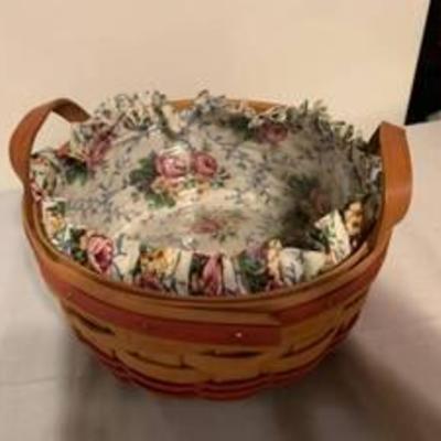 1995 SIGNED Longaberger Basket