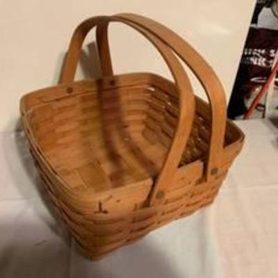 1993 Large Longaberger Basket