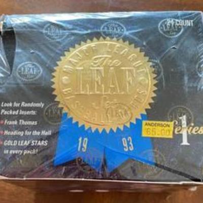 UN-OPENED BOX - The LEAF Set - 1993  Major League Baseball Cards - Nolan Ryan - George Brett - Gwynn - Piazza - Sosa