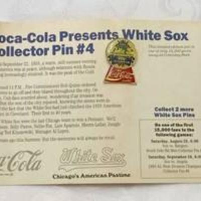 Coca-Cola Presents White Sox Collector Pin #4 on Original Promo Card