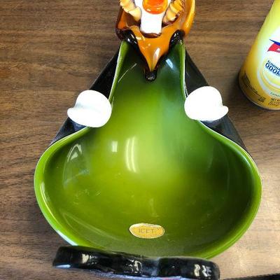https://www.ebay.com/itm/124208997798	LAN9867 Glass Clown Handmade ICET Venezuelas	 $99.00 
