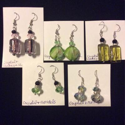 MMC100 Crystal Dangle Earrings 