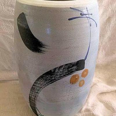MMC400Jeff Chang Raku Vase