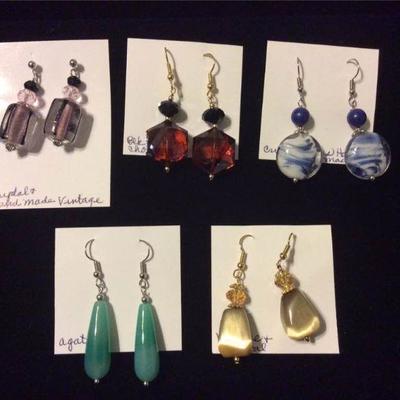 MMC081 Five Pair Assorted Earrings