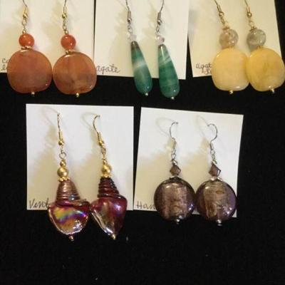 MMC074 Five Dangle Earrings