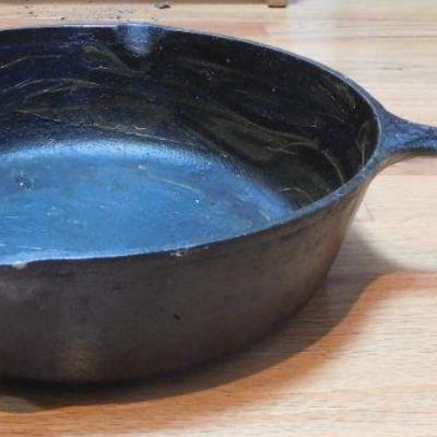 Cast Iron Fry Pan