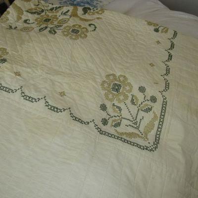 Hand quilted quilt
