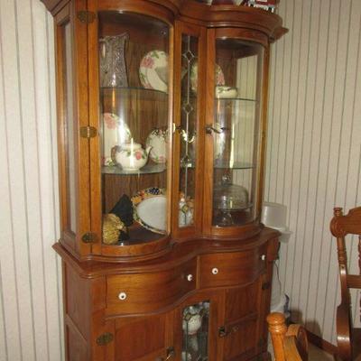 Pulasky hutch