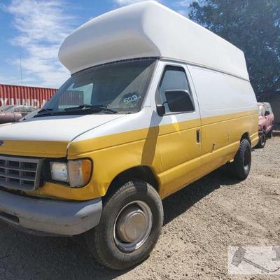 522	

1998 Ford Econoline
No Keys 
Year: 1998
Make: Ford
Model: Econoline
Vehicle Type: Van
Mileage:
Plate:
Body Type: 3 Door Van;...