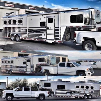 50	

Bloomer 2003-4-horse 11' Short Wall LQ Horse Trailer with back tack
Bloomer 2003 4-horse Living Quarters Horse Trailer....