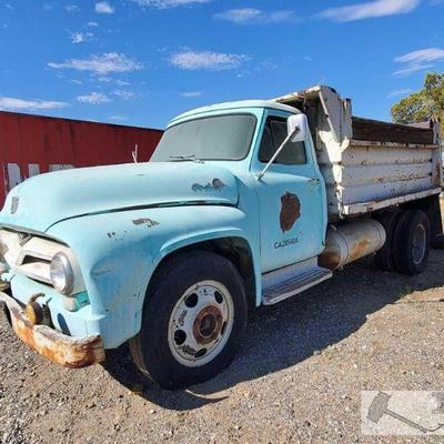 Lot 520: 1955 Ford F600 Dump Truck

VIN: F60Z5L11972
