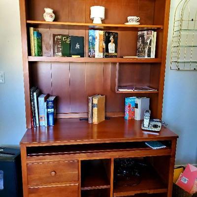 Ethan Allen desk