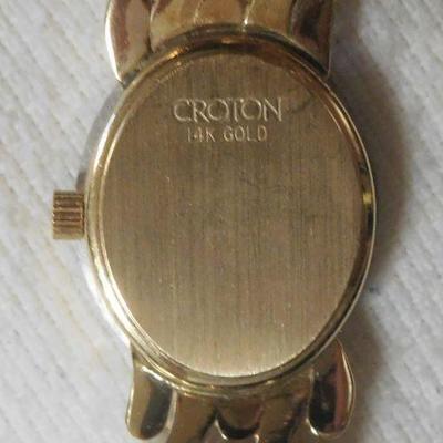 Case and Band is 14 k
