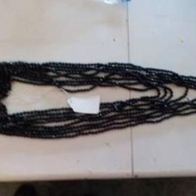 Black rose necklace