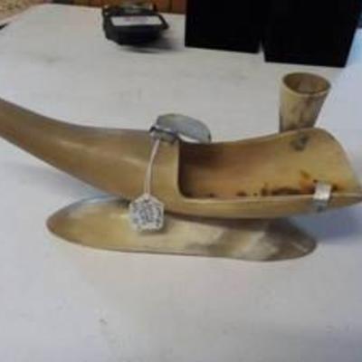 animal horn ashtray 12 long x 5 tall