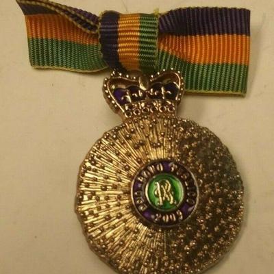 WL3006 https://www.ebay.com/itm/114314491048 WL3006 USED VINTAGE 2009 REX  KING OF CARNIVAL LADYS DUCAL FAVOR PIN NEW ORLEANS Buy-It_Now...