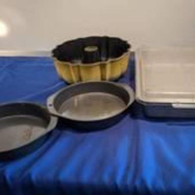 cake pans