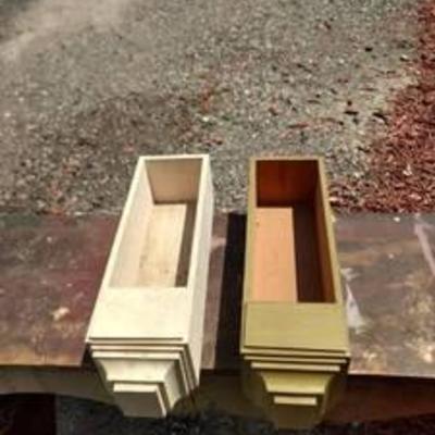 2 vintage wood shelves 22 in tall 6 in wide and 6 in deep