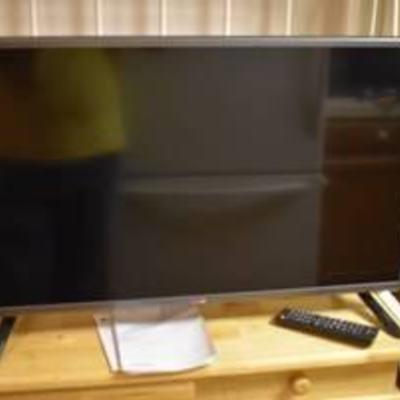 LG 32 LED HDTV 32LB560B-UZ -Works