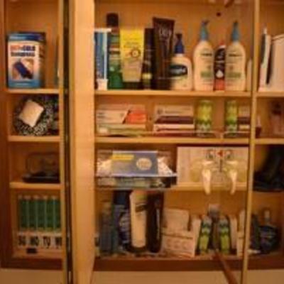 Contents of Bathroom Medicine Cabinet