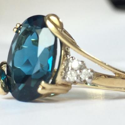 Bid Now at  MalamaAuctions.com:
https://bid.malamaauctions.com/bid/51609?section=items
