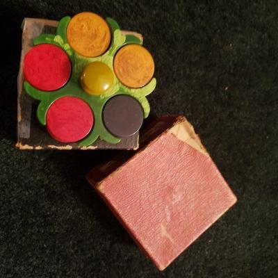 Bakelite poker chips