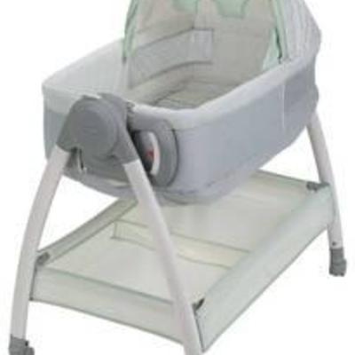 Grago Dream Suite Bassinet And Changer
