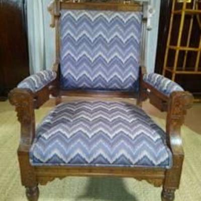 Victorian Eastlake Parlor like seat