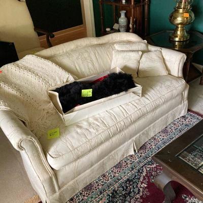 Loveseat matches the sofa