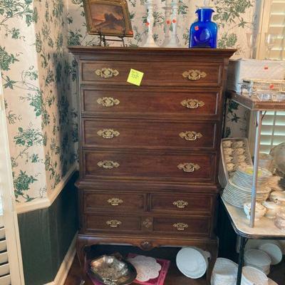 Queen Anne style highboy