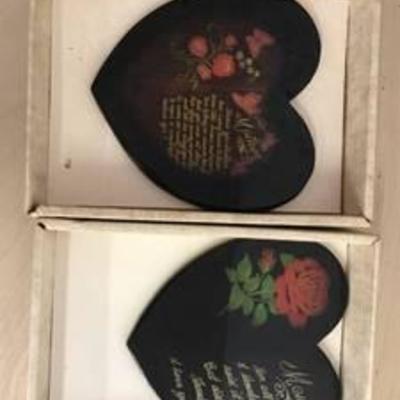 2 mom plaques