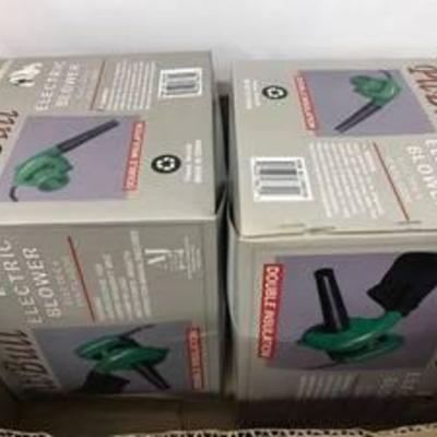 2 electric blowers