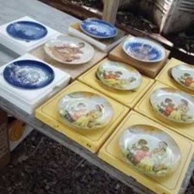 10 collectible plates