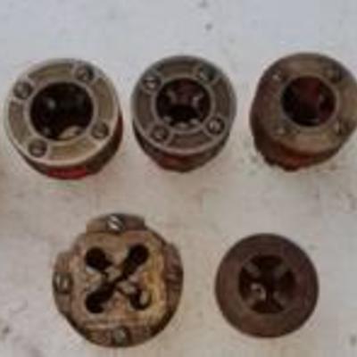 7 Ridgid pipe threading fittings