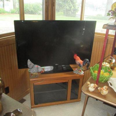 Everybody likes flat screen TV's.