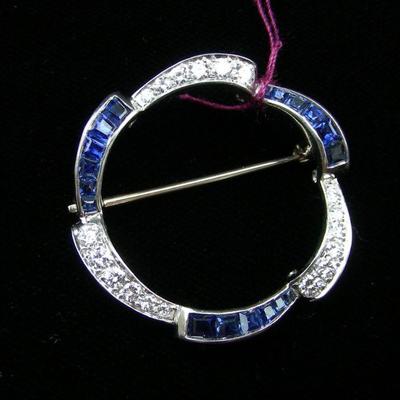14K W.G., sapphire & diamond brooch