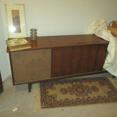 Record player