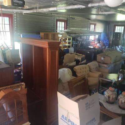 Estate sale photo