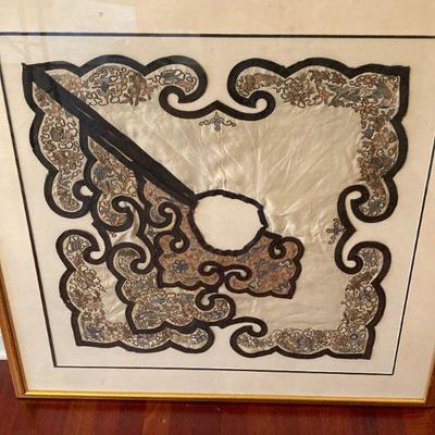 Huge framed silk collar