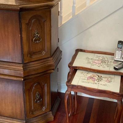 Tile top nesting tables