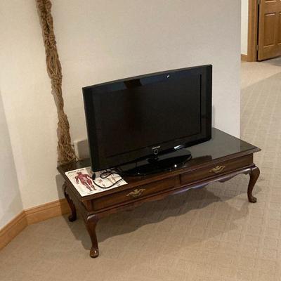 Flat screen TV