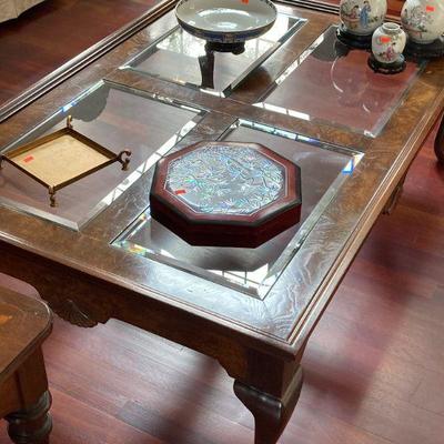 glass top Queen Anne style coffee table